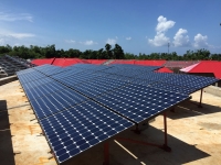 Électrification rurale 3 centrales solaires aux  Philippines.